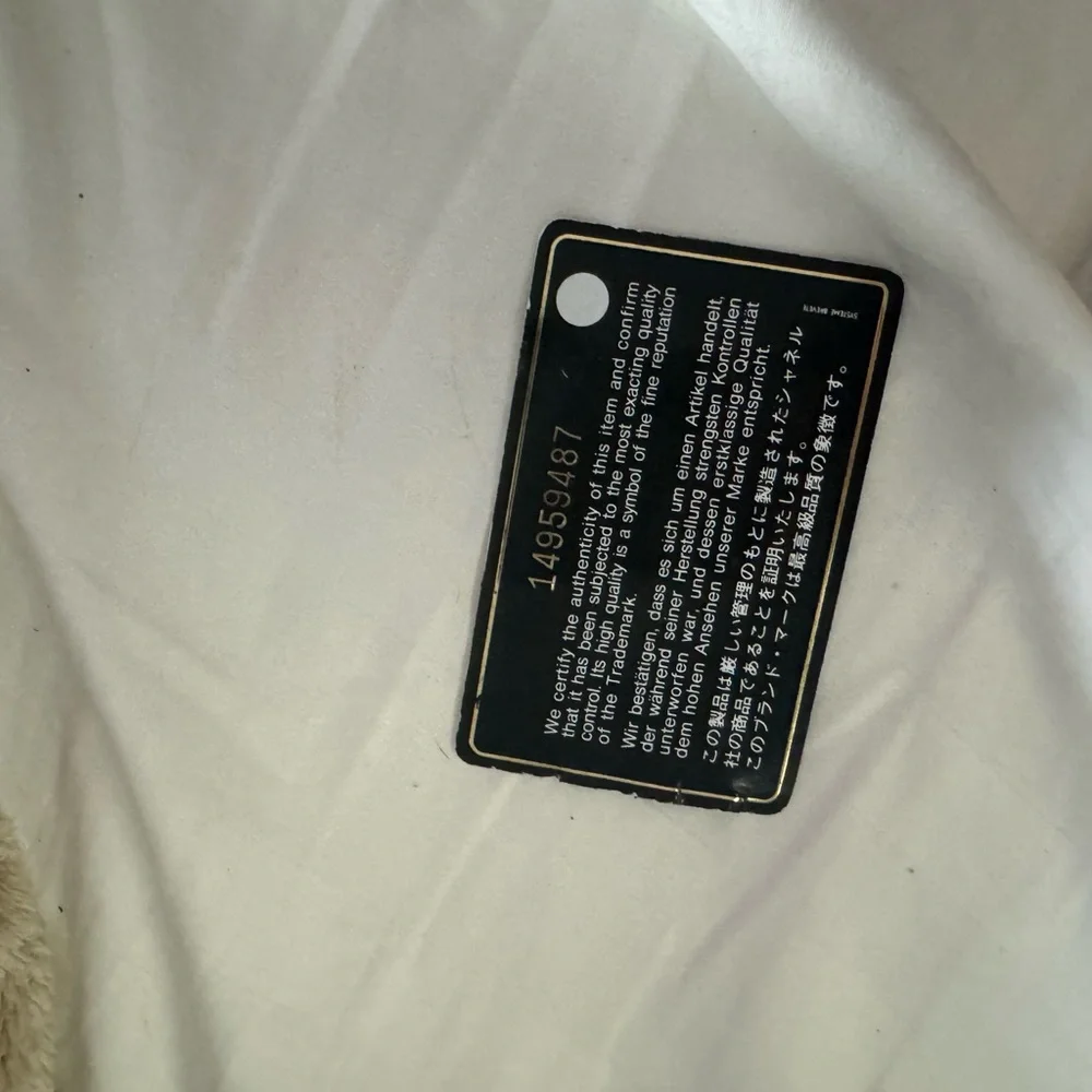 Chanel Classic Black Leather Shoulder Bag - Picture 7 of 10